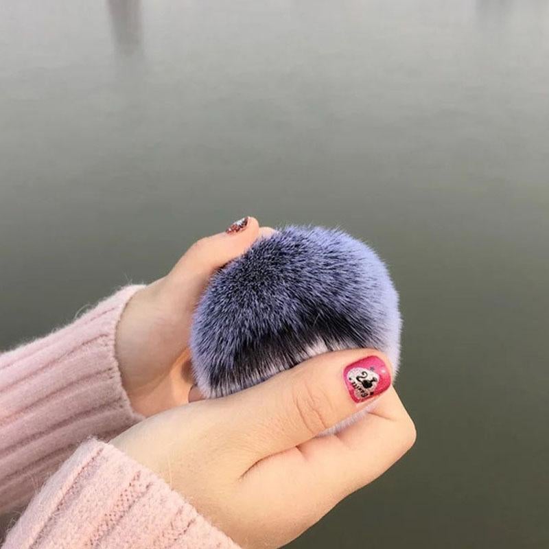Chubby Face Makeup Brush.