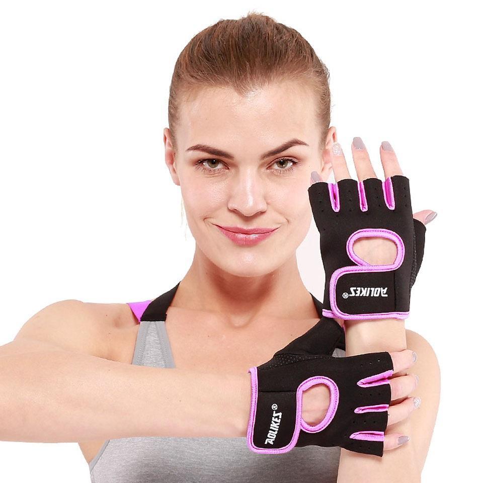 Anti-Slip Half Finger Gym Gloves.