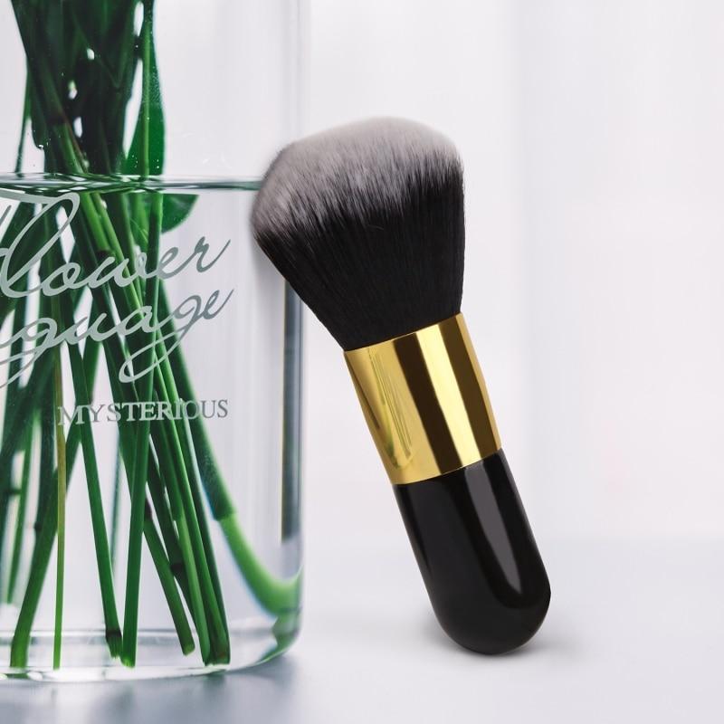 Chubby Face Makeup Brush.