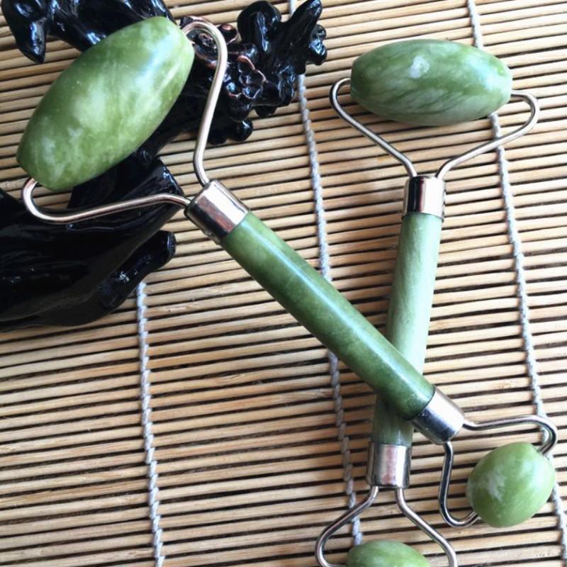 Double Head Jade Face Roller.